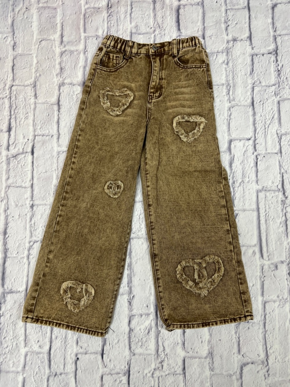 SHEIN Brown Distressed Heart Patch Jeans for Kids